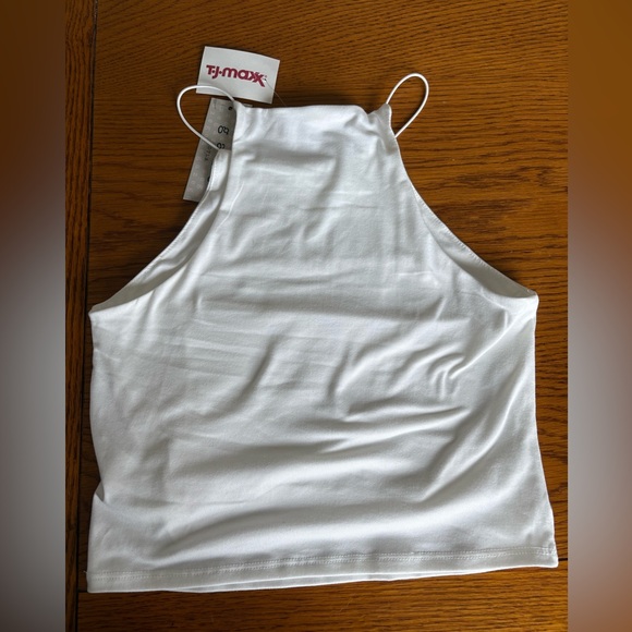 Tank top - Picture 2 of 3